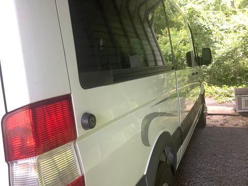 Used 2016 Mercedes-Benz Sprinter 2500 image 8