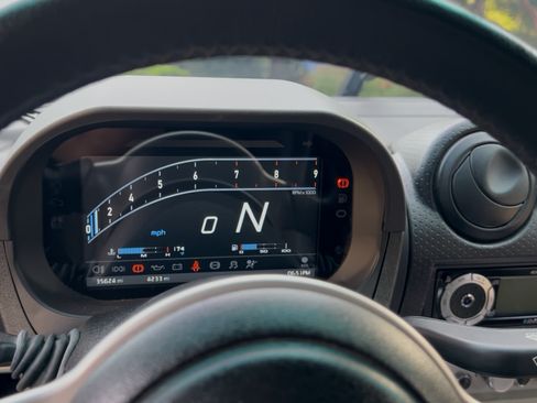 Used 2005 Lotus Elise image 25