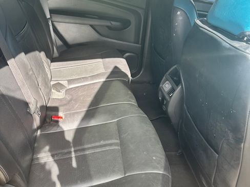 Used 2016 Cadillac SRX Luxury w/ Driver Awareness Package image 8