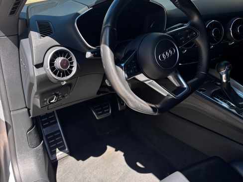 Used 2016 Audi TT 2.0T w/ Technology Package image 6