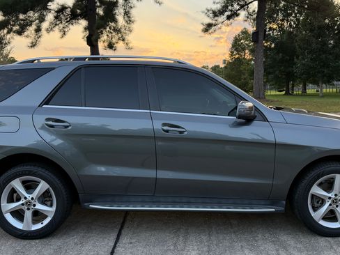 Used 2018 Mercedes-Benz GLE 350 image 2