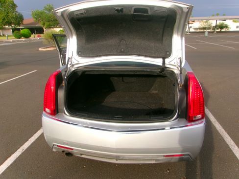 Used 2013 Cadillac CTS Luxury RWD image 11