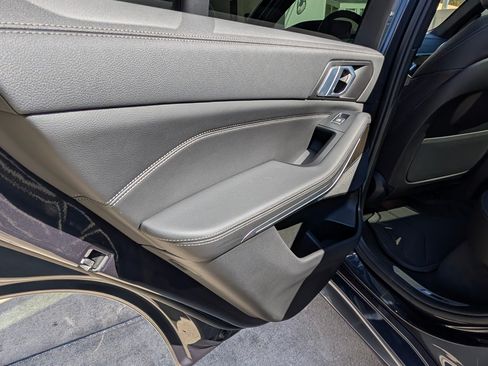 Used 2022 BMW X5 xDrive45e w/ M Sport Package image 19