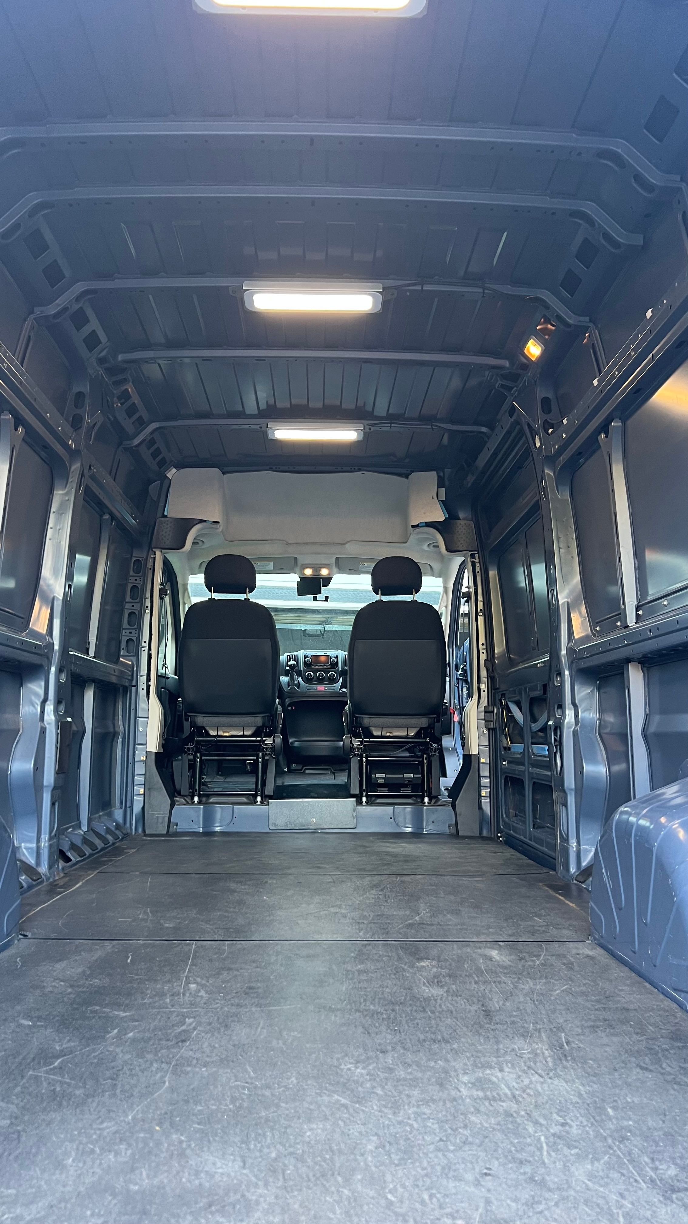 Used 2019 RAM ProMaster 3500 FWD image 8