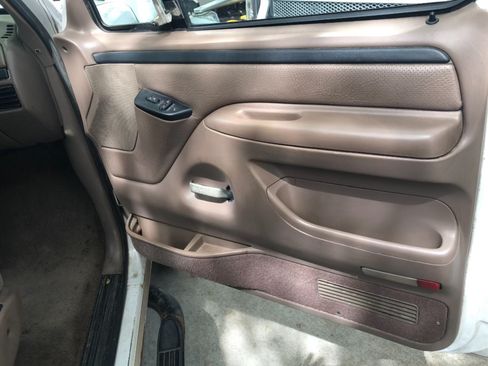 Used 1997 Ford F250 4x4 Crew Cab Heavy Duty image 11