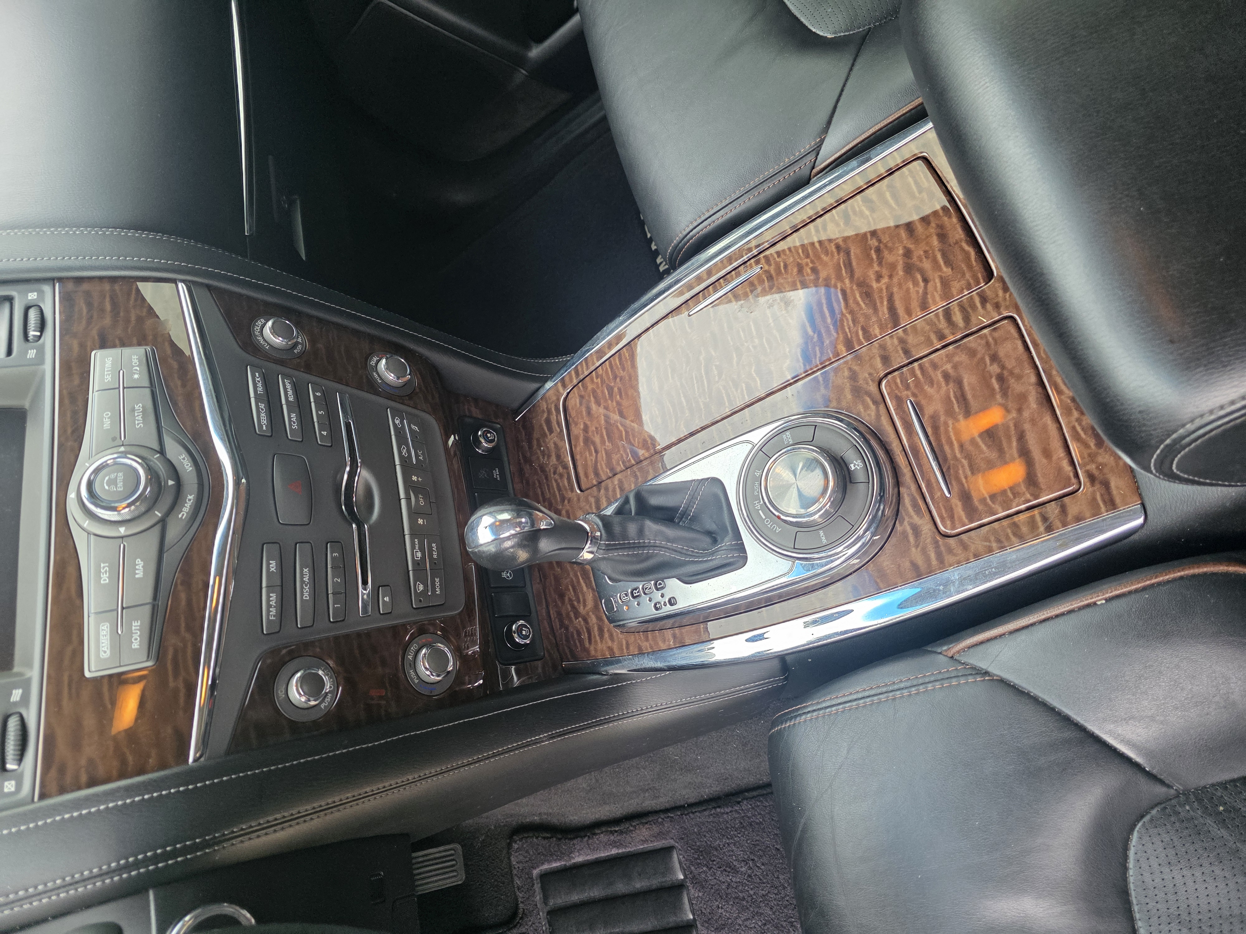 Used 2017 Nissan Armada Platinum w/ Captain Seat Package AWD/4WD image 11