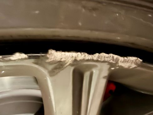 Used 2021 Kia Stinger GT2 image 12