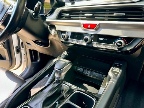 Used 2020 Kia Telluride S image 17