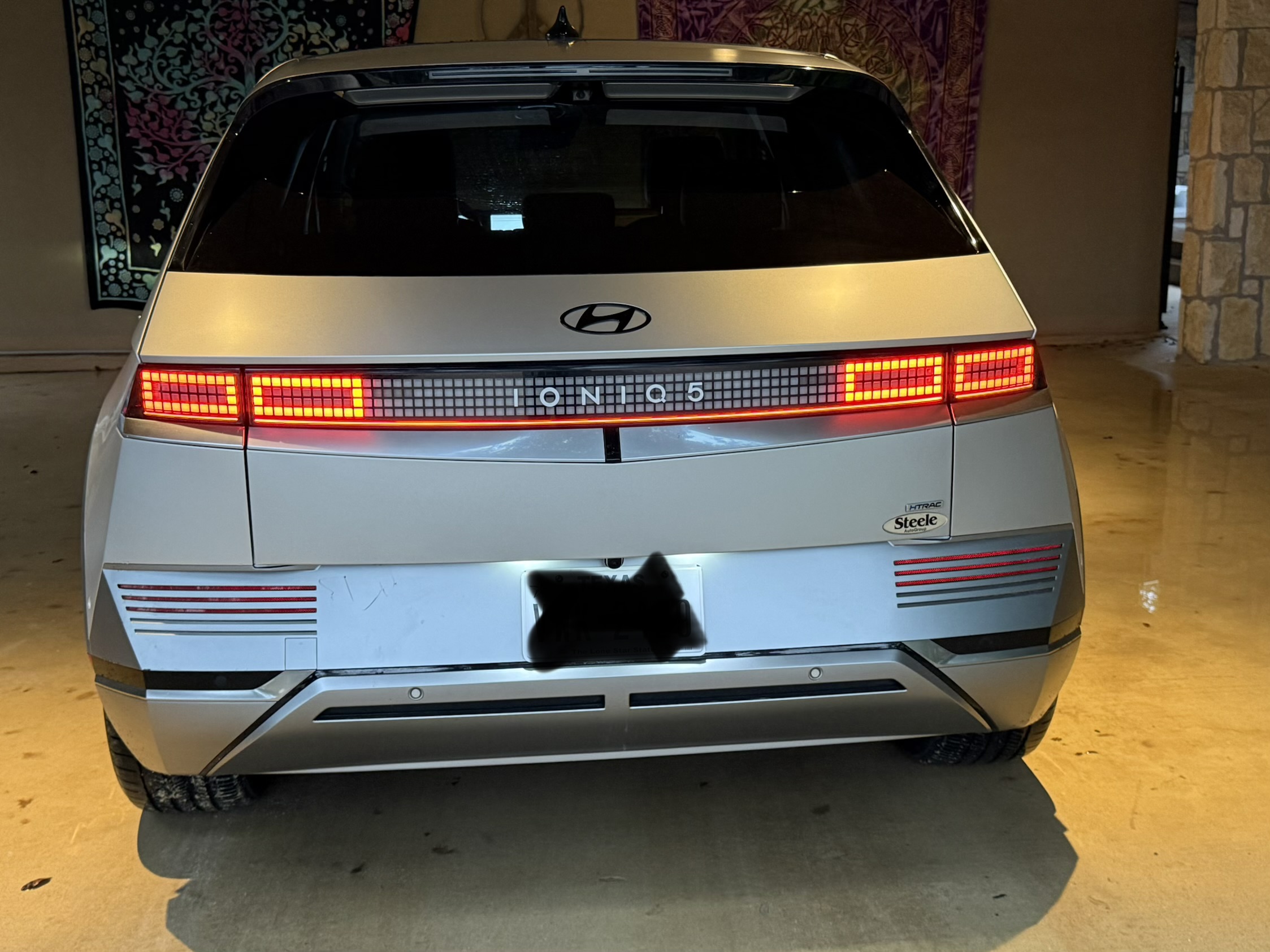 Used 2024 Hyundai Ioniq 5 Limited AWD/4WD image 4