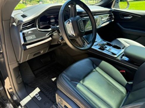 Used 2021 Audi Q8 Prestige AWD/4WD image 4