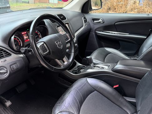 Used 2020 Dodge Journey Crossroad image 9