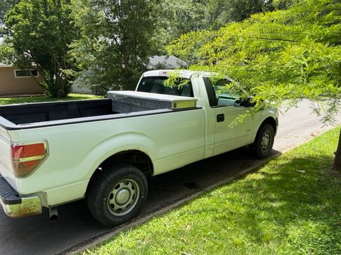 Used 2013 Ford F150 XL w/ HD Payload Pkg RWD image 10