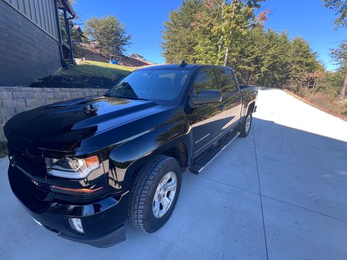 Used 2018 Chevrolet Silverado 1500 LT w/ All Star Edition image 1