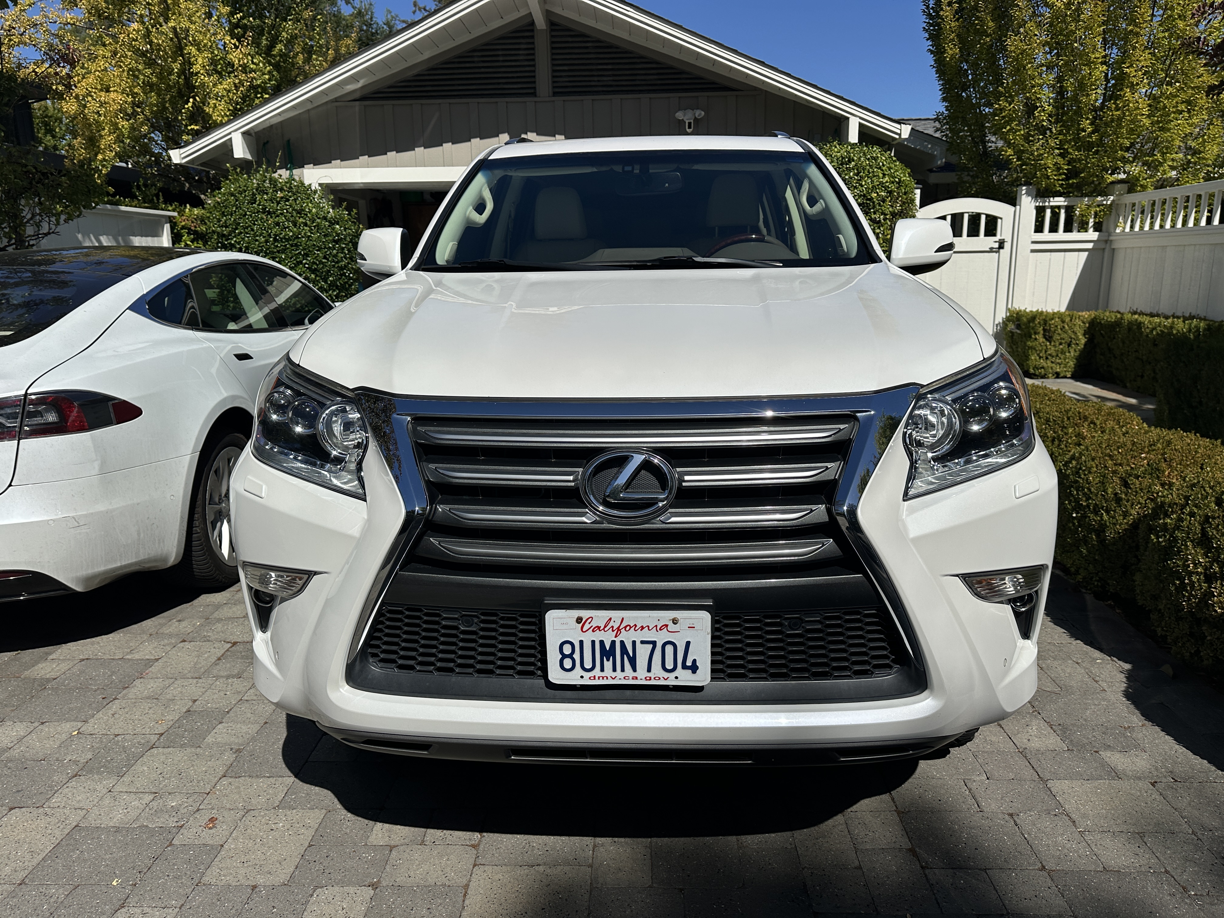 Used 2018 Lexus GX 460 Premium w/ Premium Package AWD/4WD image 5