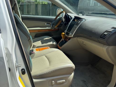 Used 2005 Lexus RX 330 AWD image 9