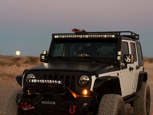 Used 2016 Jeep Wrangler Unlimited Sport image 25