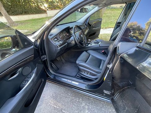 Used 2011 BMW 535i Gran Turismo image 18