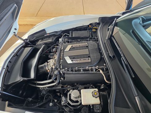 Used 2016 Chevrolet Corvette Z06 w/ 2LZ Preferred Equipment Group image 18