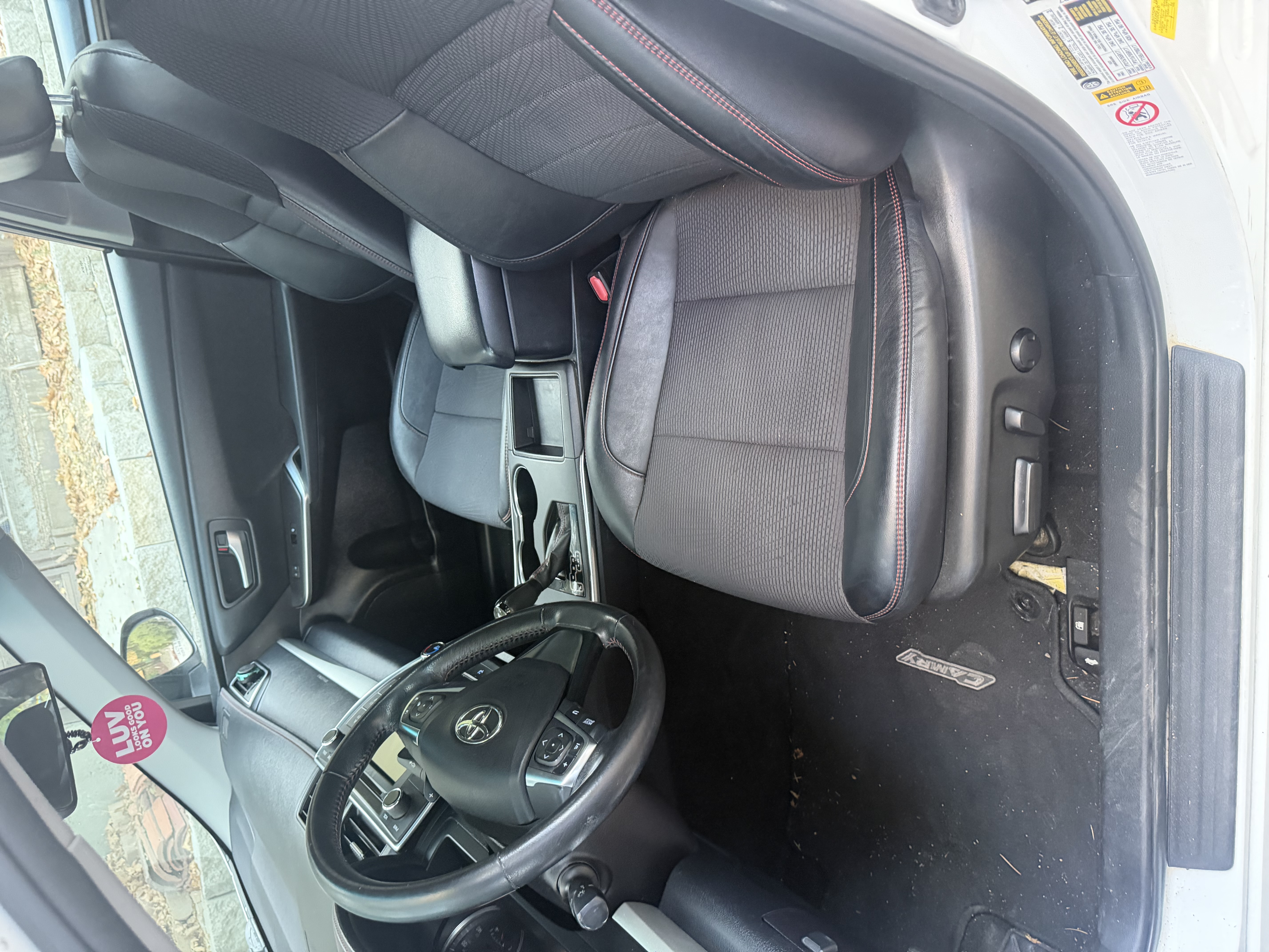 Used 2016 Toyota Camry SE FWD image 8