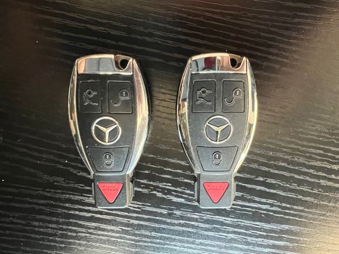 Used 2014 Mercedes-Benz S 550 Sedan image 23