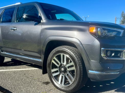 Used 2014 Toyota 4Runner Limited image 1