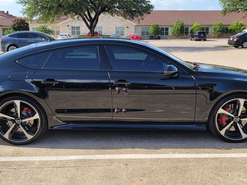 Used 2016 Audi RS 7 Prestige w/ Carbon-Optic Package image 6