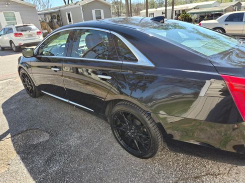 Used 2017 Cadillac XTS Luxury image 4