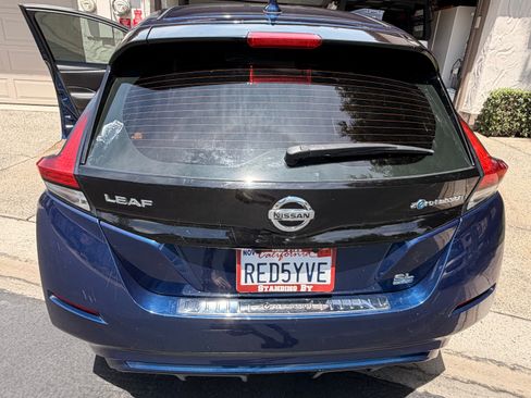Used 2019 Nissan Leaf SL Plus w/ Protection Package FWD image 16