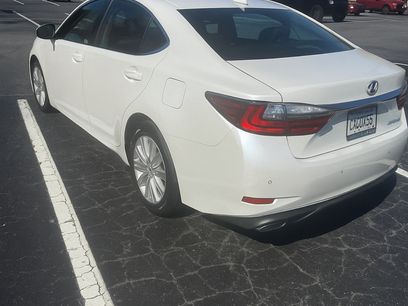 Used 2017 Lexus ES 350