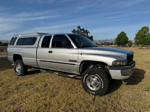 Used 2002 Dodge Ram 2500 Truck 4x4 Quad Cab image 5