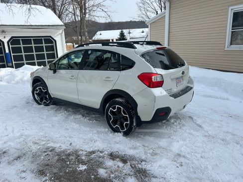 Used 2014 Subaru Crosstrek 2.0i Premium image 4