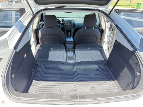 Used 2014 Chevrolet Volt image 16