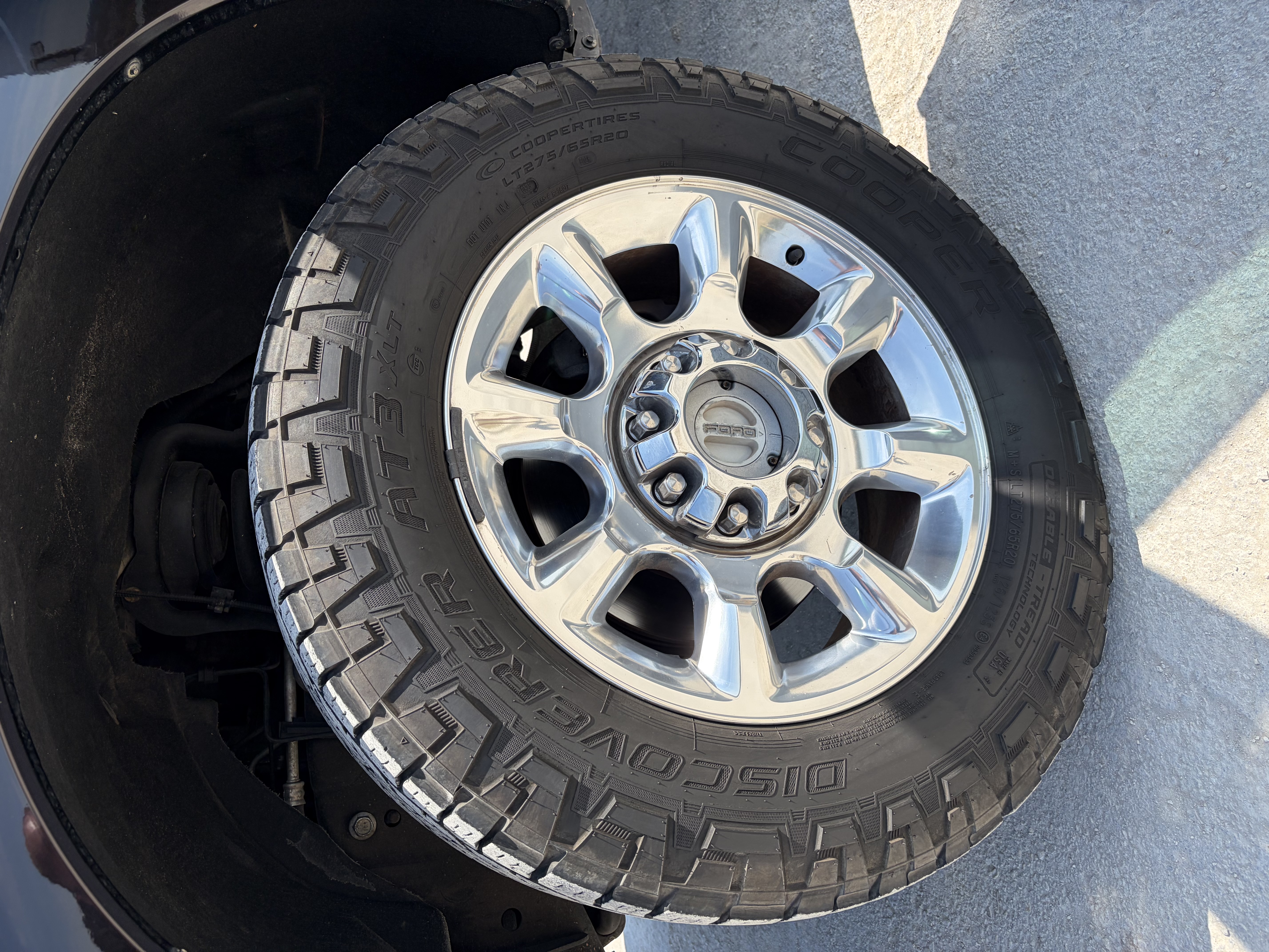 Used 2013 Ford F250 Lariat w/ Lariat Interior Pkg AWD/4WD image 10