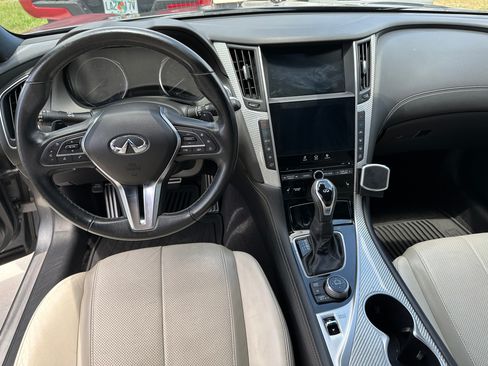 Used 2019 INFINITI Q60 Red Sport 400 w/ Proactive Package AWD/4WD image 11