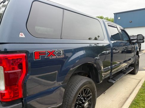 Used 2019 Ford F350 Lariat w/ Lariat Ultimate Package AWD/4WD image 6