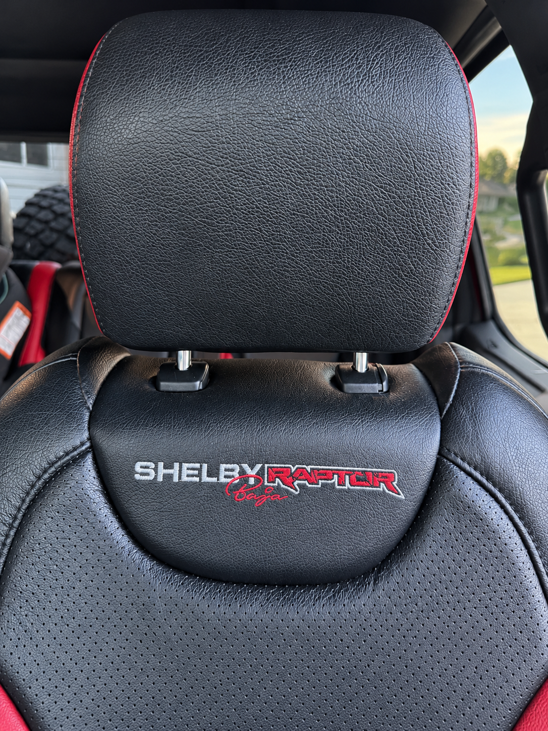 Used 2018 Ford F150 Raptor w/ Equipment Group 802A Luxury AWD/4WD image 10