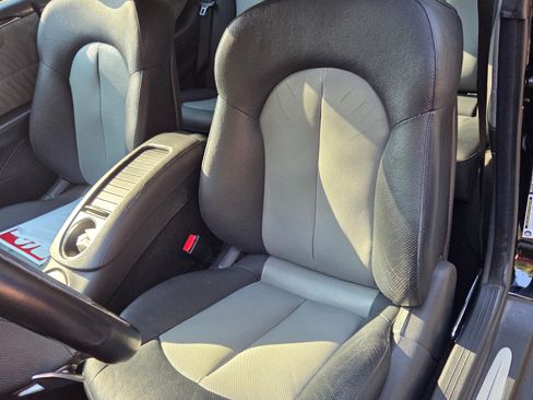 Used 2007 Mercedes-Benz CLK 350 Coupe image 4