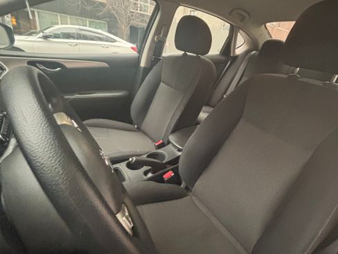 Used 2016 Nissan Sentra S FWD image 9