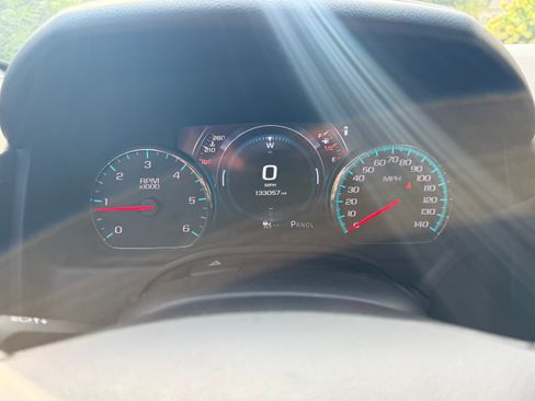 Used 2017 GMC Yukon XL Denali w/ Open Road Package AWD/4WD image 16