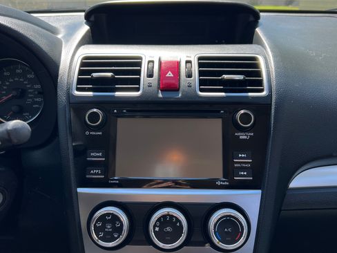 Used 2017 Subaru Crosstrek 2.0i Premium w/ Popular Package #2 image 9