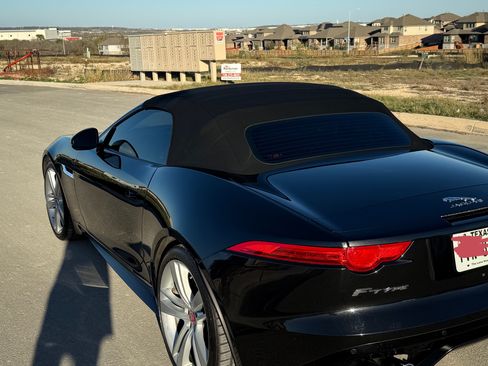 Used 2015 Jaguar F-TYPE S image 2