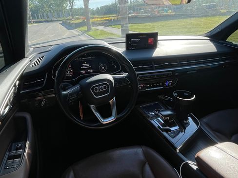 Used 2017 Audi Q7 3.0T Premium Plus image 10
