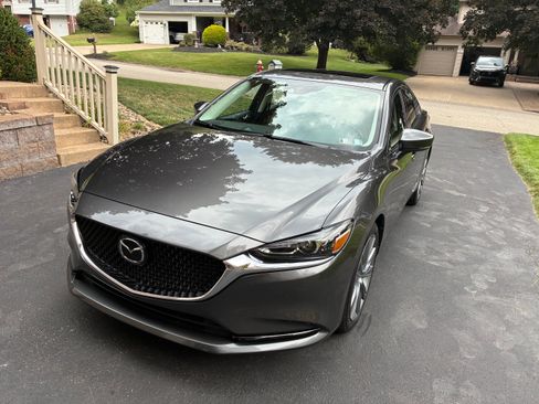 Used 2019 MAZDA MAZDA6 Touring FWD image 1