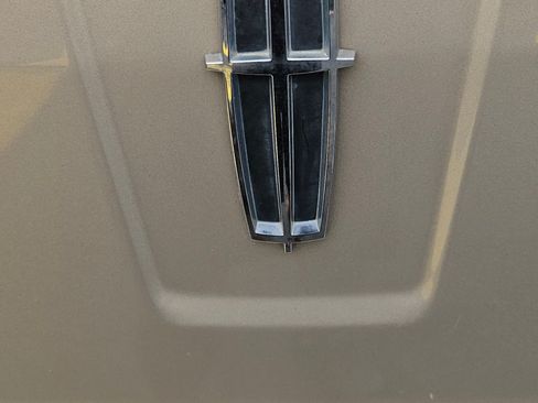 Used 2006 Lincoln Zephyr image 11