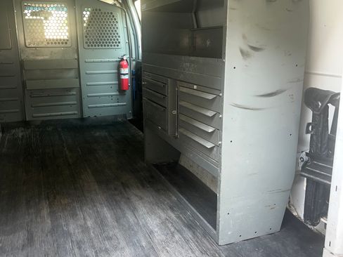 Used 2014 GMC Savana 2500 image 6