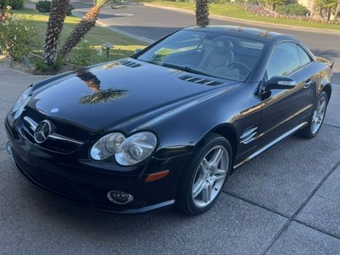Used 2008 Mercedes-Benz SL 550 image 1