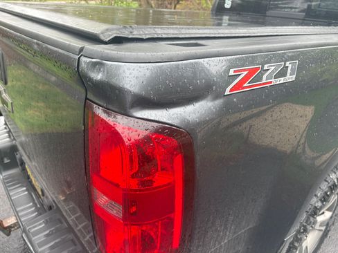 Used 2016 Chevrolet Colorado Z71 AWD/4WD image 15