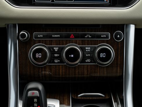 Used 2014 Land Rover Range Rover Sport Supercharged image 20