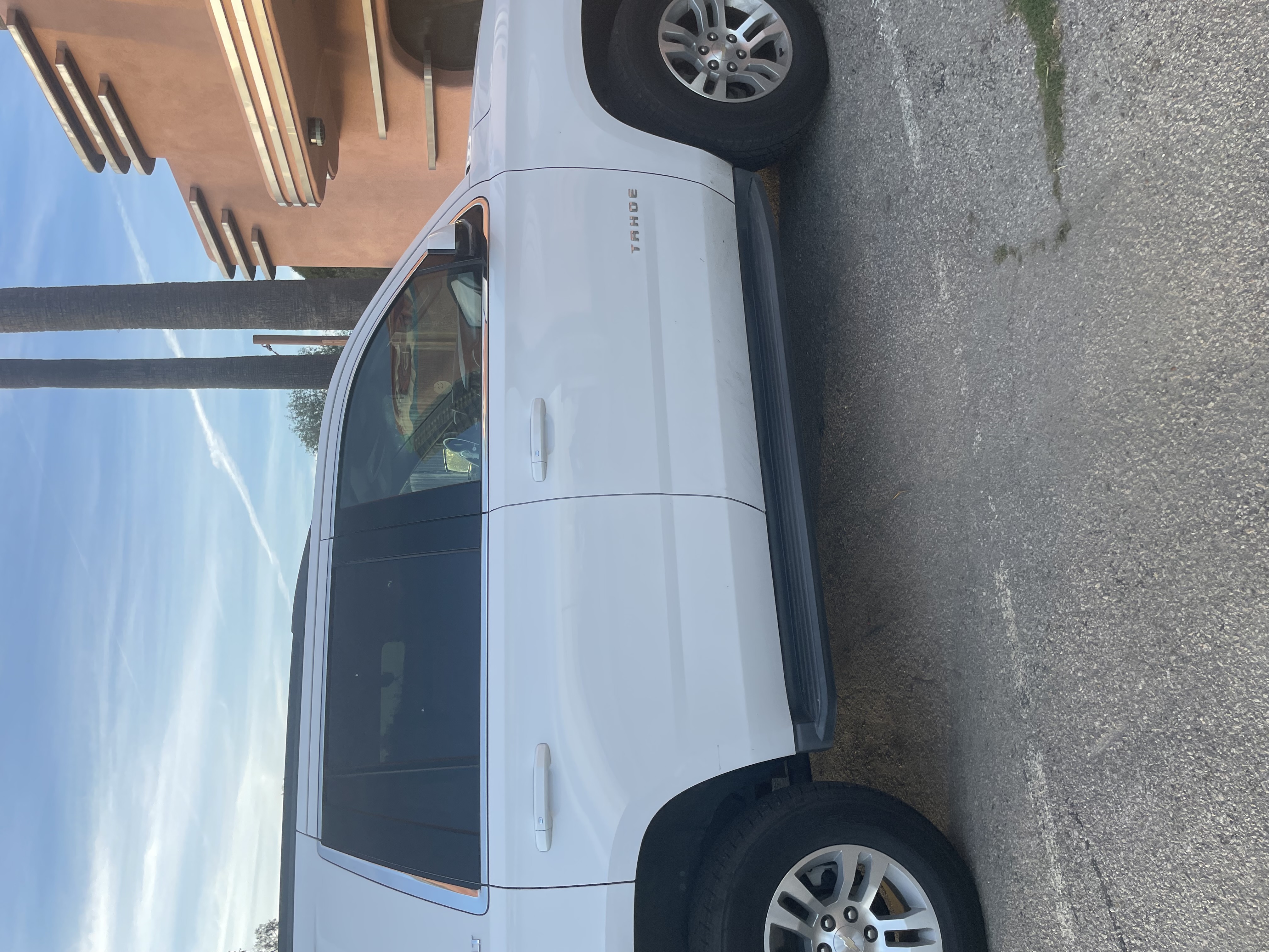 Used 2017 Chevrolet Tahoe LT AWD/4WD image 4
