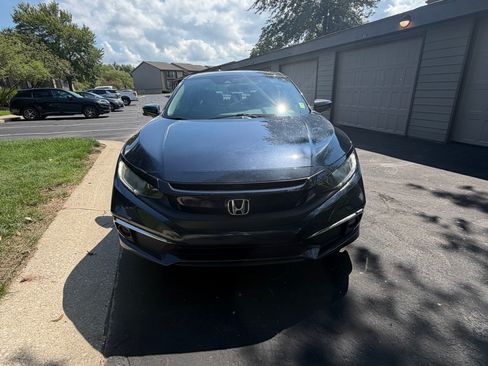 Used 2020 Honda Civic EX image 4